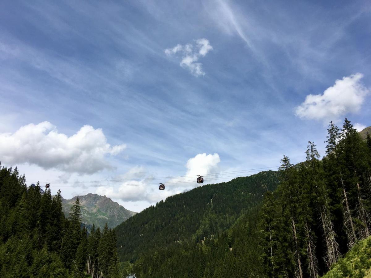 Hotel Gipfelherz Ischgl Exteriör bild